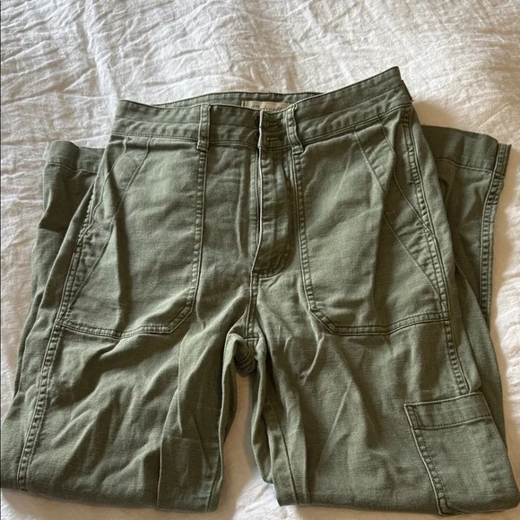 Madewell Olive Green Cargo Pants - Picture 2 of 4